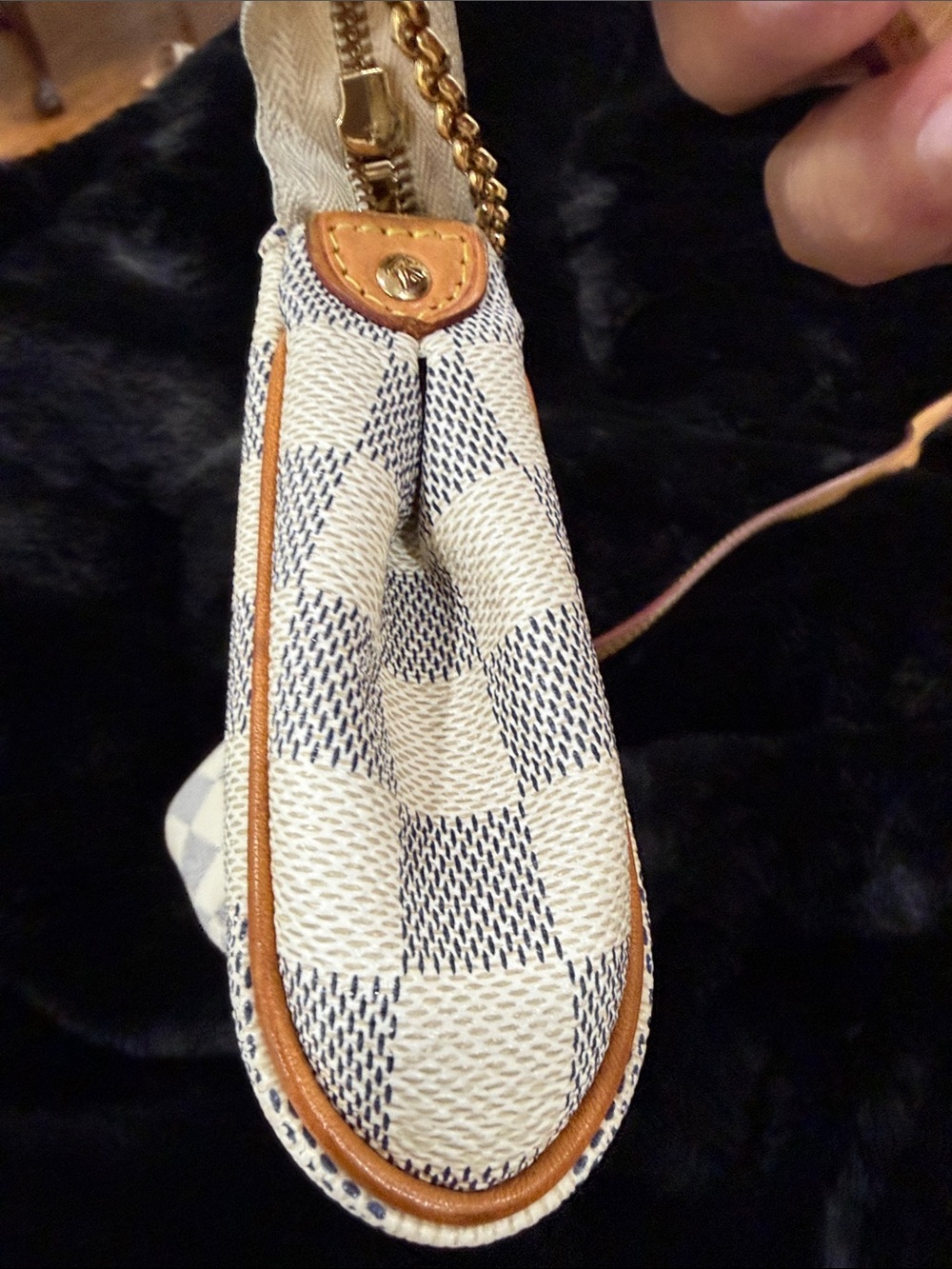 Louis Vuitton Damier Azur Crossbody Bag with Gold Hardware and Tan Strap - Picture 10 of 11